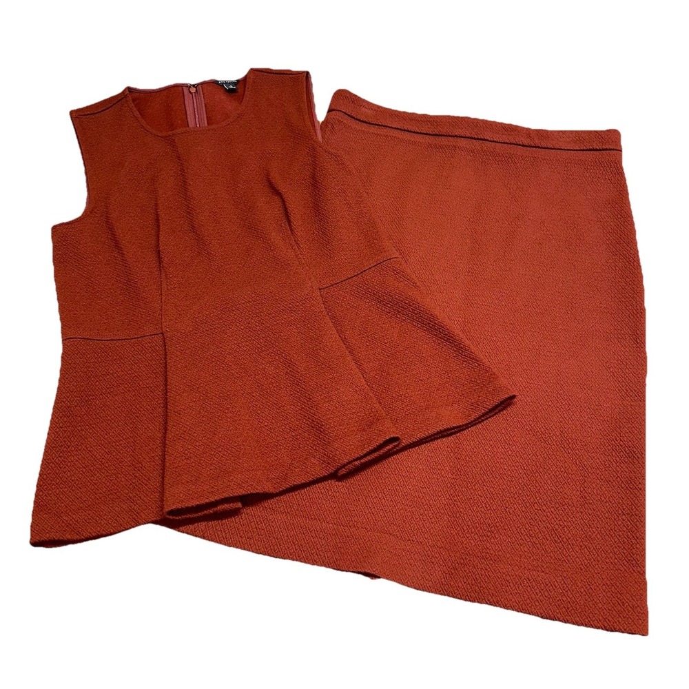 Ann Taylor 2-Piece Set Burnt Orange Peplum Tank (S) & Pencil Skirt (6) Women's